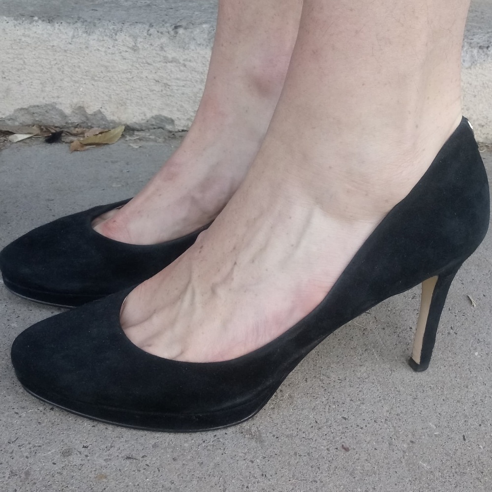Black Suede Ivanka Trump Pumps